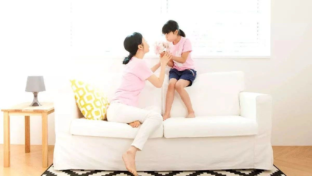 女人爱家人更要爱自己，地暖必装